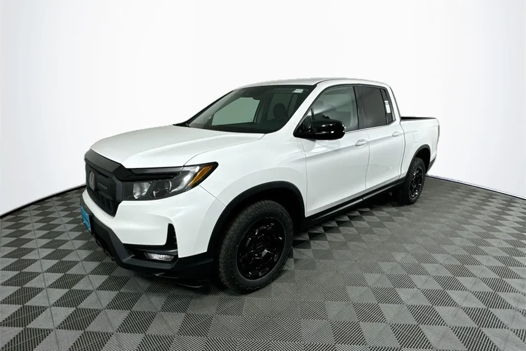 2025 Honda Ridgeline Sport photo 1