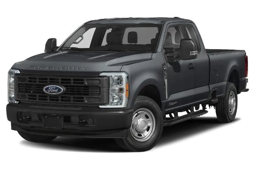 2025 Ford F-350 XL photo 1