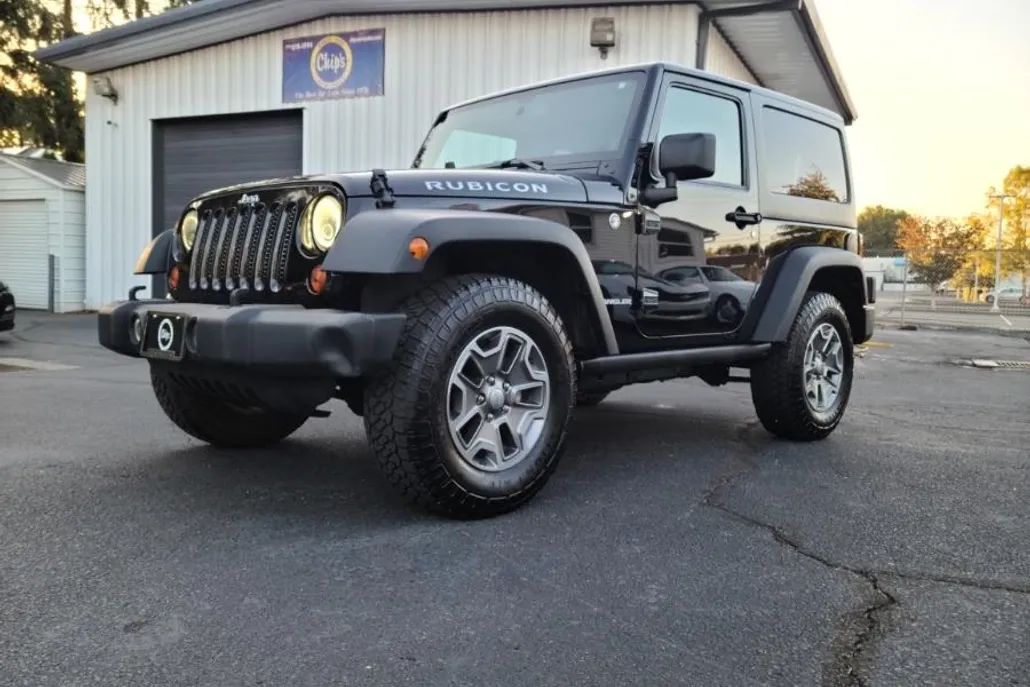 2013 Jeep Wrangler Rubicon photo 1