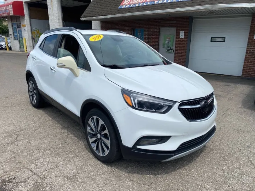 2019 Buick Encore Essence photo 1