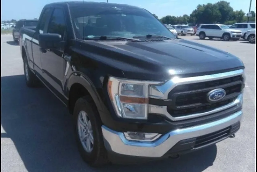 2022 Ford F-150 XLT photo 1