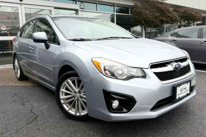 2013 Subaru Impreza 2.0i Limited photo 1
