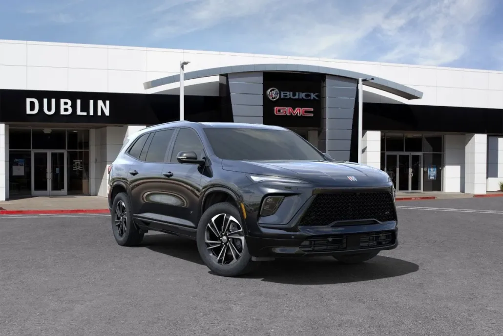 2025 Buick Enclave Sport Touring photo 1