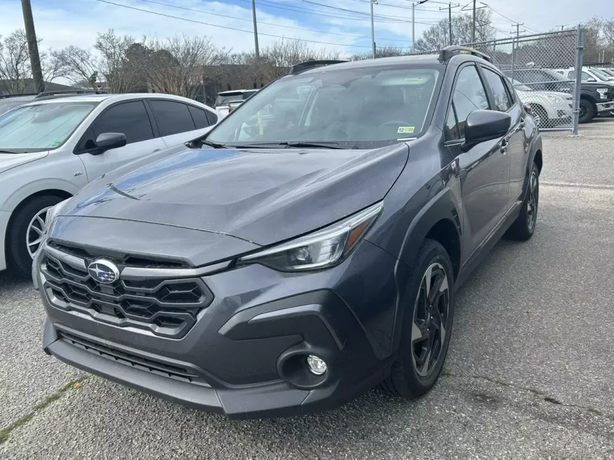 2025 Subaru Crosstrek Limited photo 4