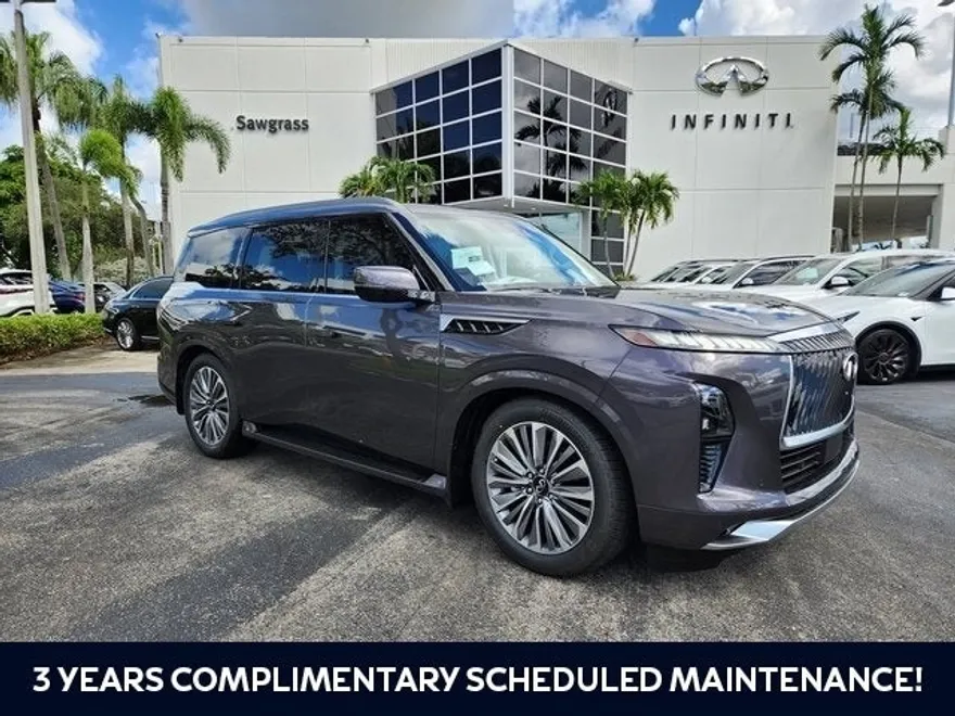 2025 Infiniti QX80 Luxe photo 1