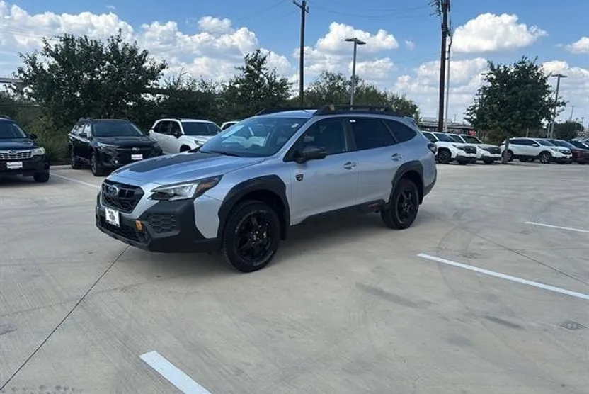2025 Subaru Outback Wilderness photo 1