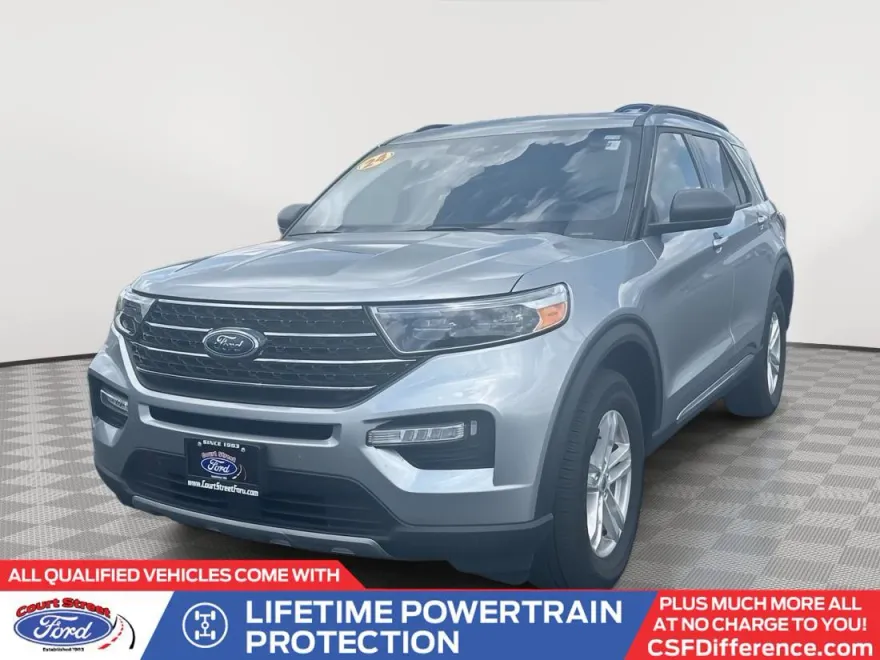 2024 Ford Explorer XLT photo 1