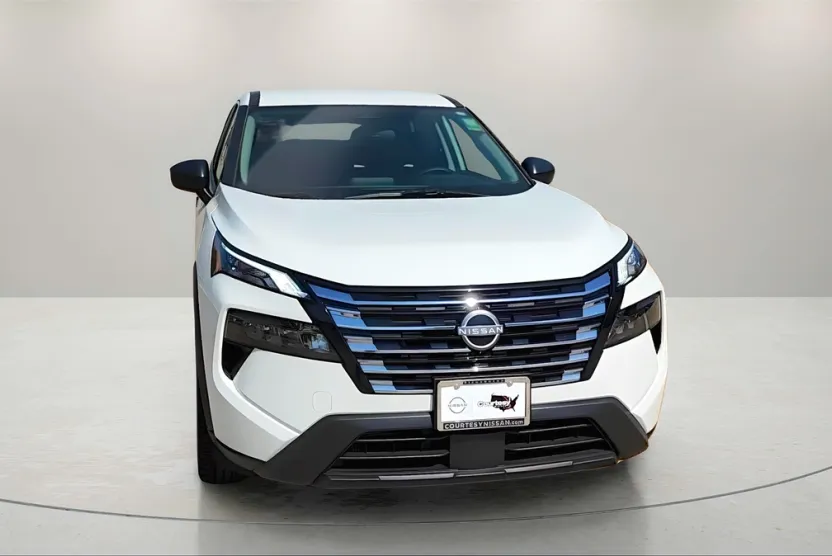 2025 Nissan Rogue S photo 1