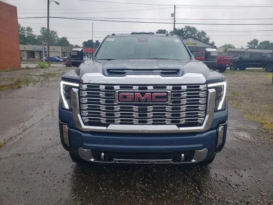 2025 Gmc Sierra 2500 HD Denali photo 1