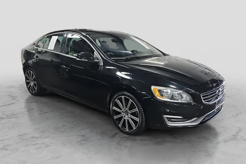 2018 Volvo S60 Inscription T5 photo 1