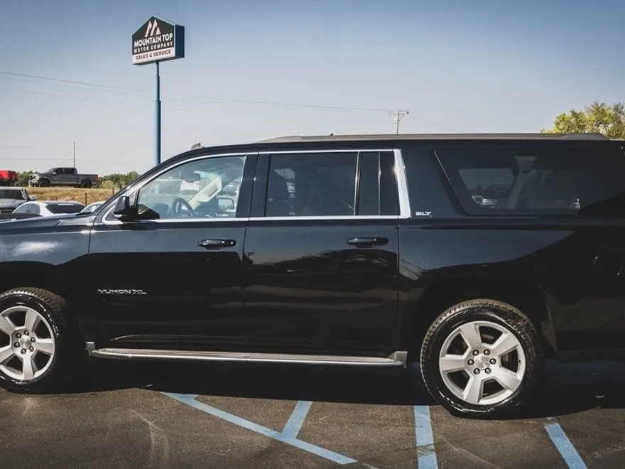 2015 Gmc Yukon XL SLT 1500 photo 1