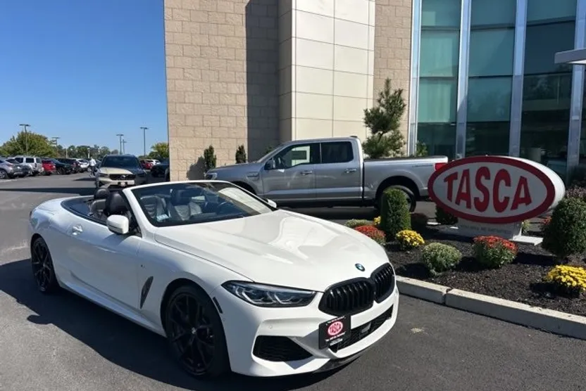 2019 Bmw 850i xDrive Convertible photo 1