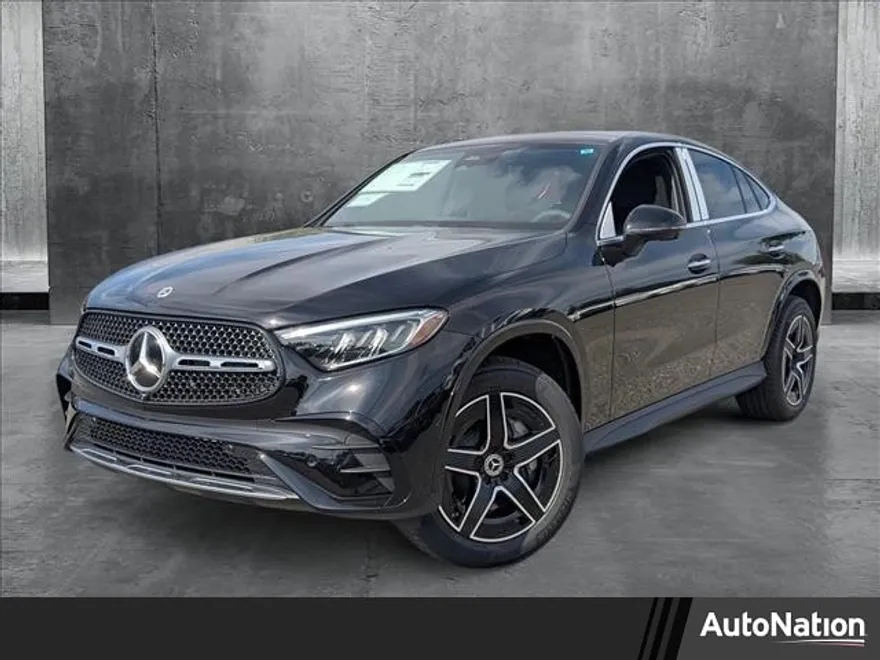 2025 Mercedes Benz GLC 300 AMG photo 1