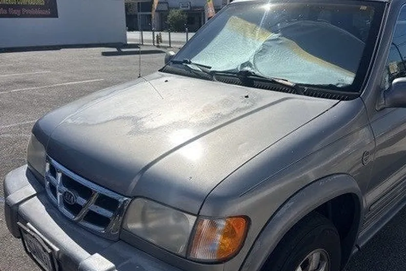2001 Kia Sportage EX photo 1