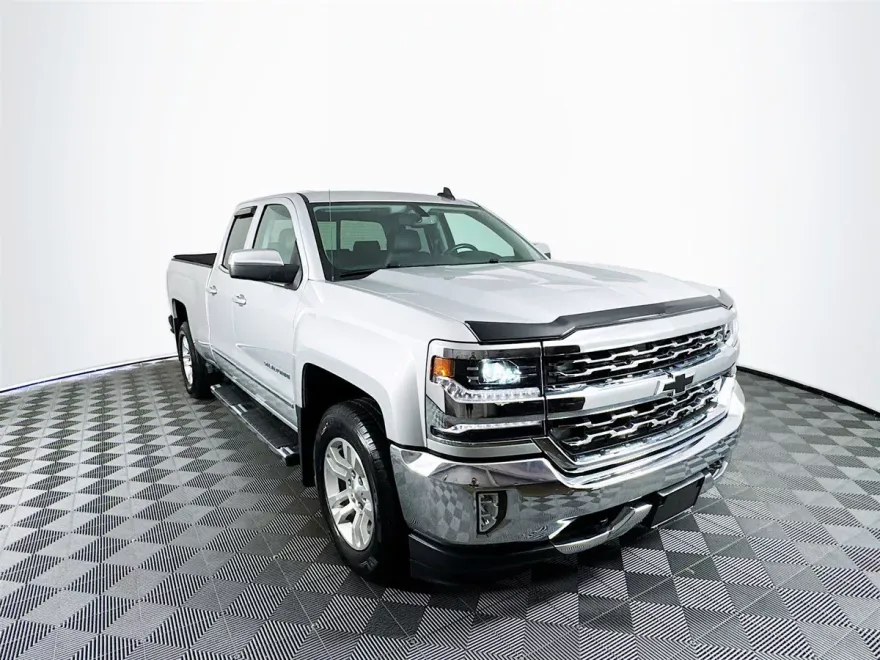 2016 Chevrolet Silverado 1500 LTZ photo 1