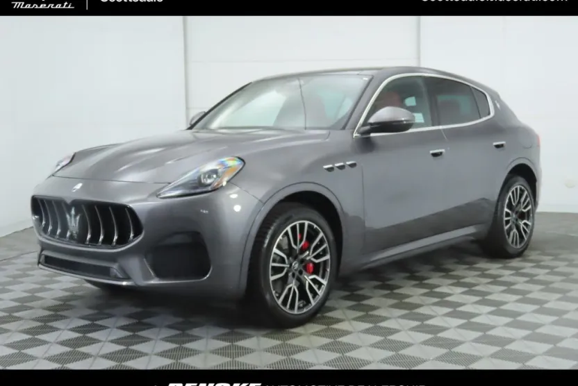 2025 Maserati Grecale photo 1