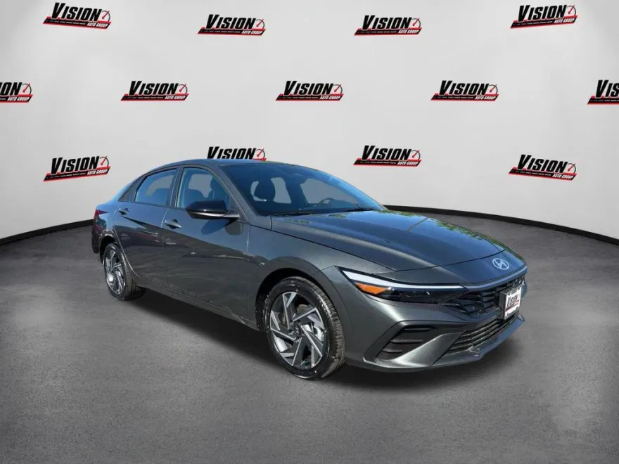 2025 Hyundai Elantra Hybrid SEL Sport photo 1