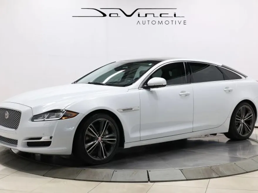 2018 Jaguar XJ XJL Portfolio photo 1