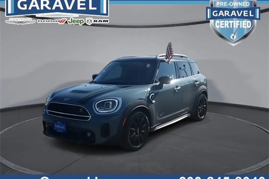 2021 Mini Cooper S ALL4 photo 1