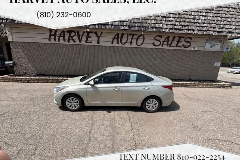 2020 Hyundai Accent SE photo 1