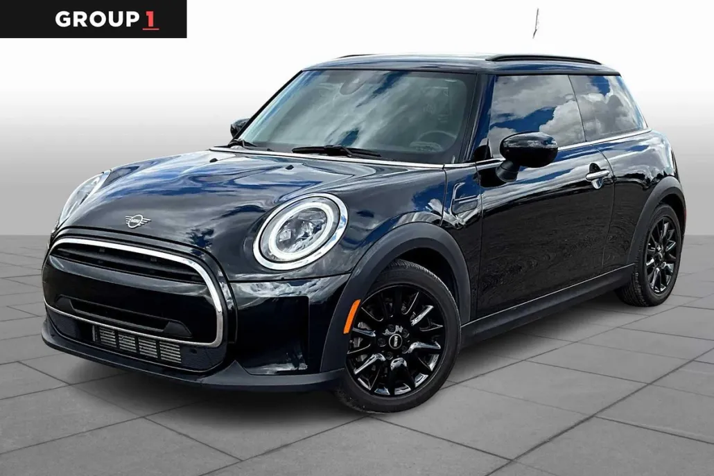 2023 Mini Cooper 2 Door Hardtop photo 1