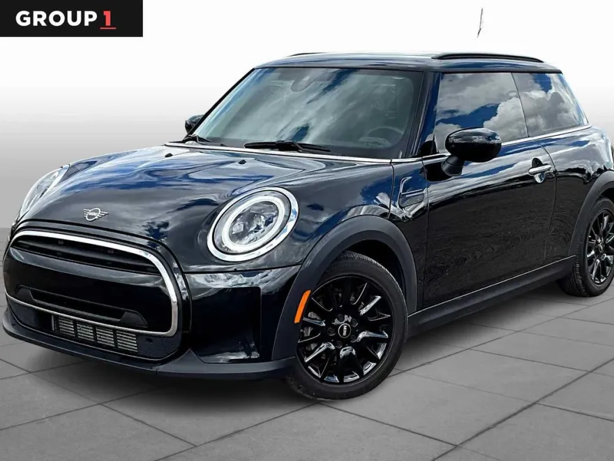 2023 Mini Cooper 2 Door Hardtop photo 1