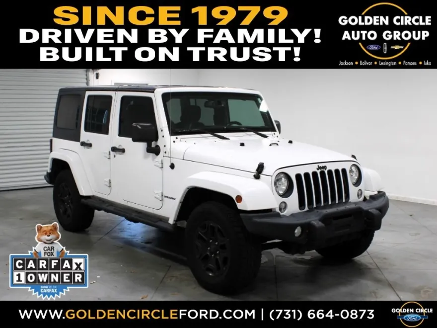 2016 Jeep Wrangler Unlimited Sahara photo 1