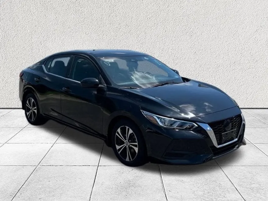 2022 Nissan Sentra SV photo 1