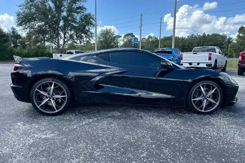 2022 Chevrolet Corvette Stingray 2LT Coupe photo 1