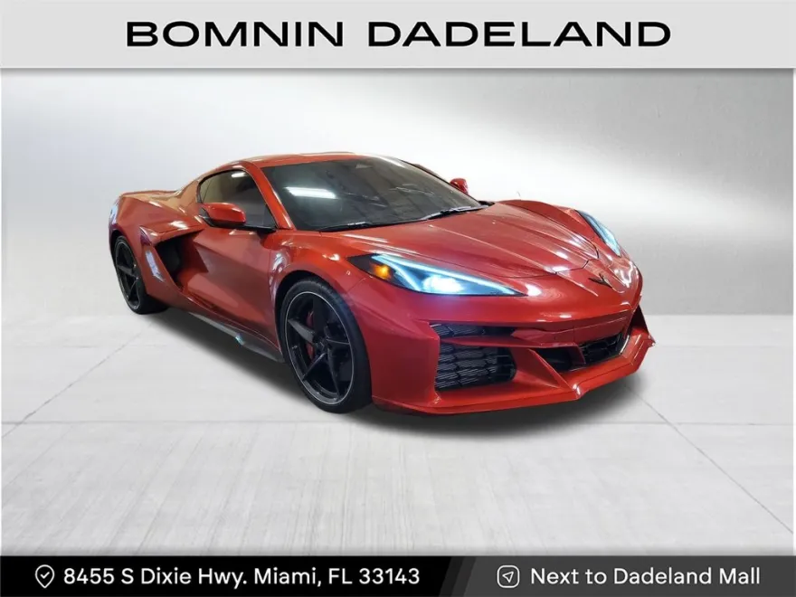 2025 Chevrolet Corvette E-Ray 2LZ photo 1