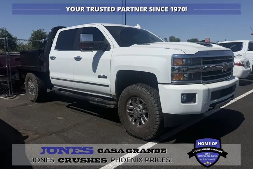2018 Chevrolet Silverado 3500HD High Country photo 1