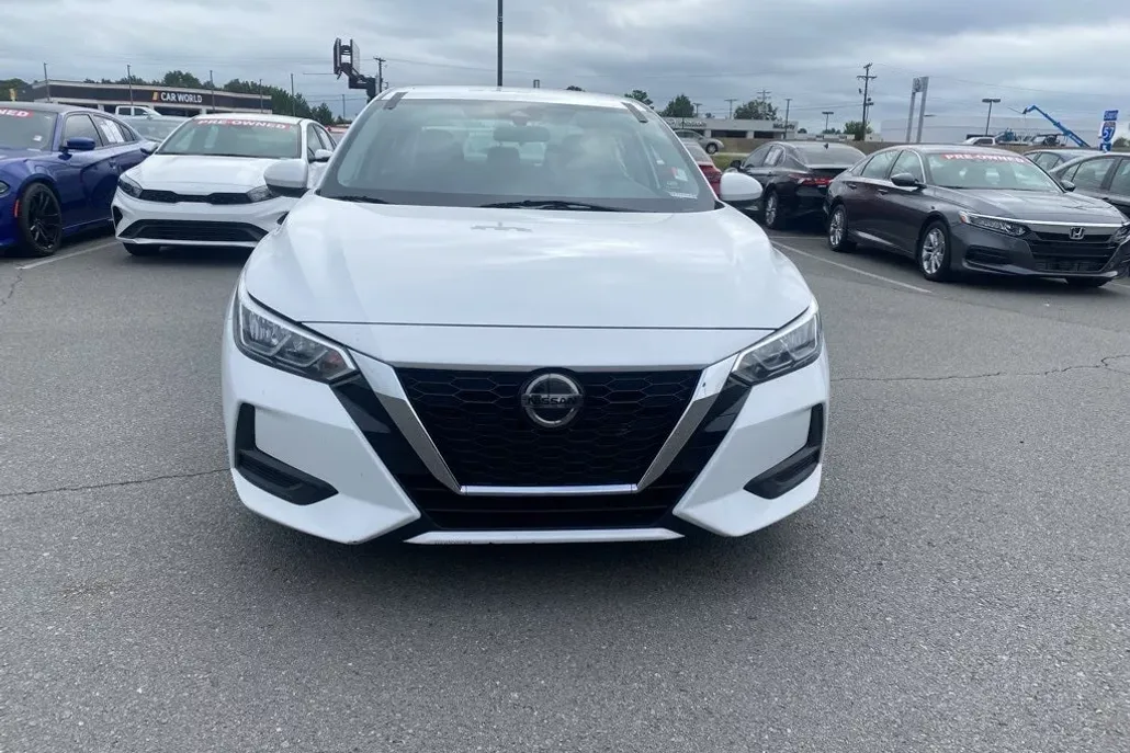2020 Nissan Sentra S photo 1