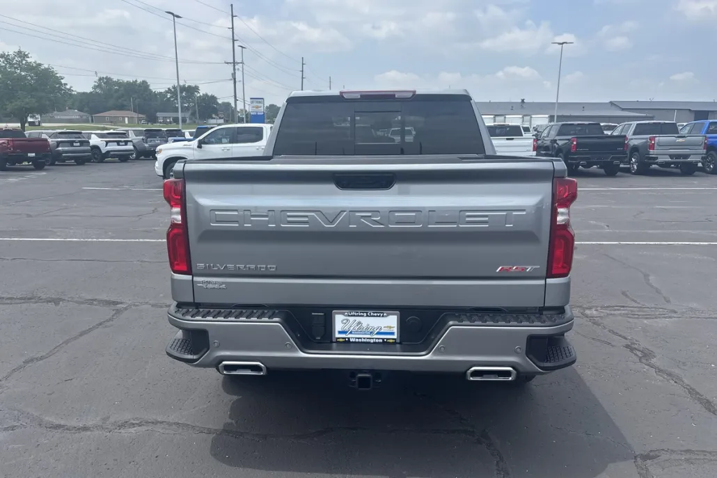 2025 Chevrolet Silverado 1500 RST photo 1