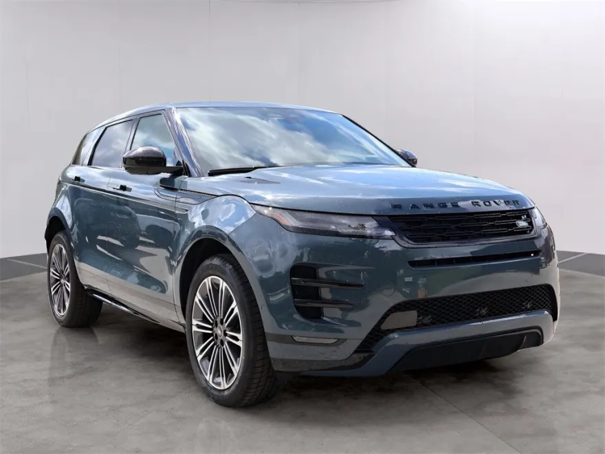 2026 Land Rover Range Rover Evoque Dynamic SE photo 1