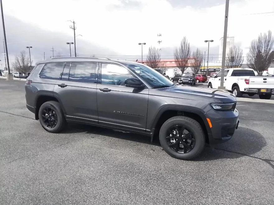 2025 Jeep Grand Cherokee Altitude X photo 1