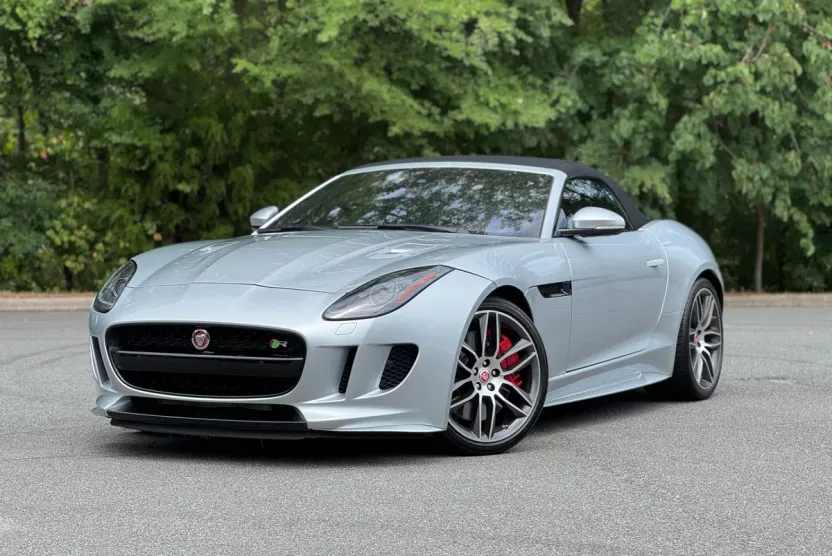 2017 Jaguar F-TYPE R Black photo 1