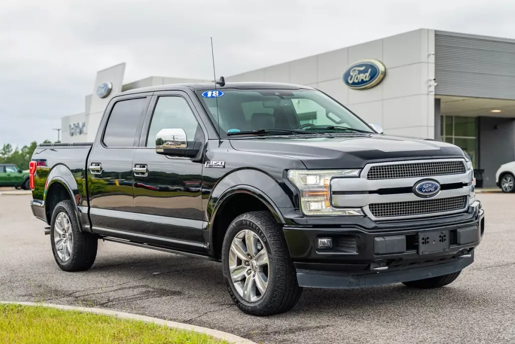 2018 Ford F-150 Platinum photo 1