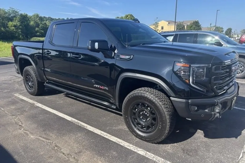 2023 Gmc Sierra 1500 AT4X photo 1