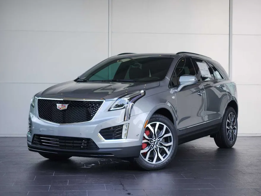 2025 Cadillac XT5 Sport photo 1