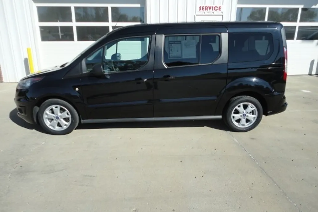 2014 Ford Transit XLT photo 1