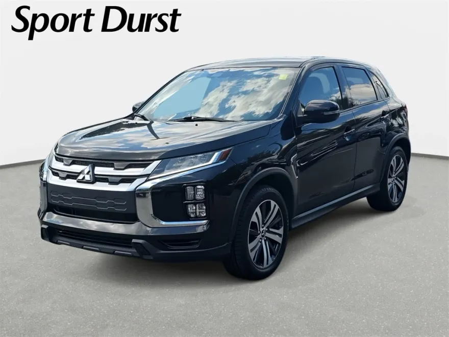 2020 Mitsubishi Outlander Sport SE photo 1