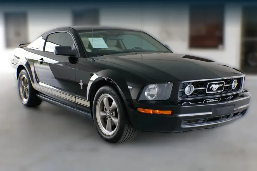 2006 Ford Mustang photo 1