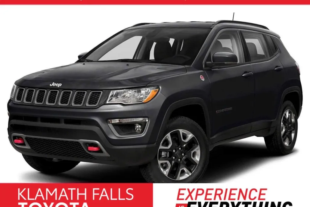 2020 Jeep Compass Trailhawk photo 1