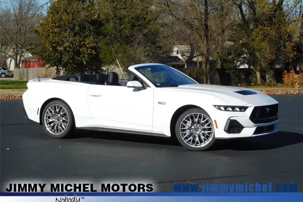 2024 Ford Mustang GT Premium photo 1