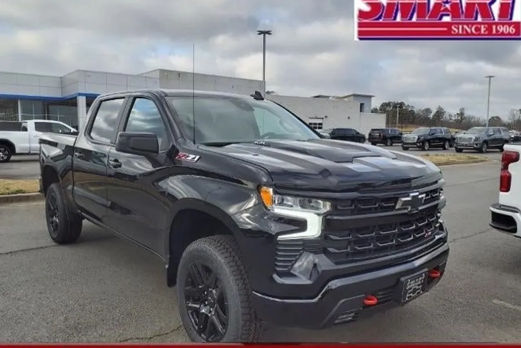 2025 Chevrolet Silverado 1500 LT Trail Boss photo 1