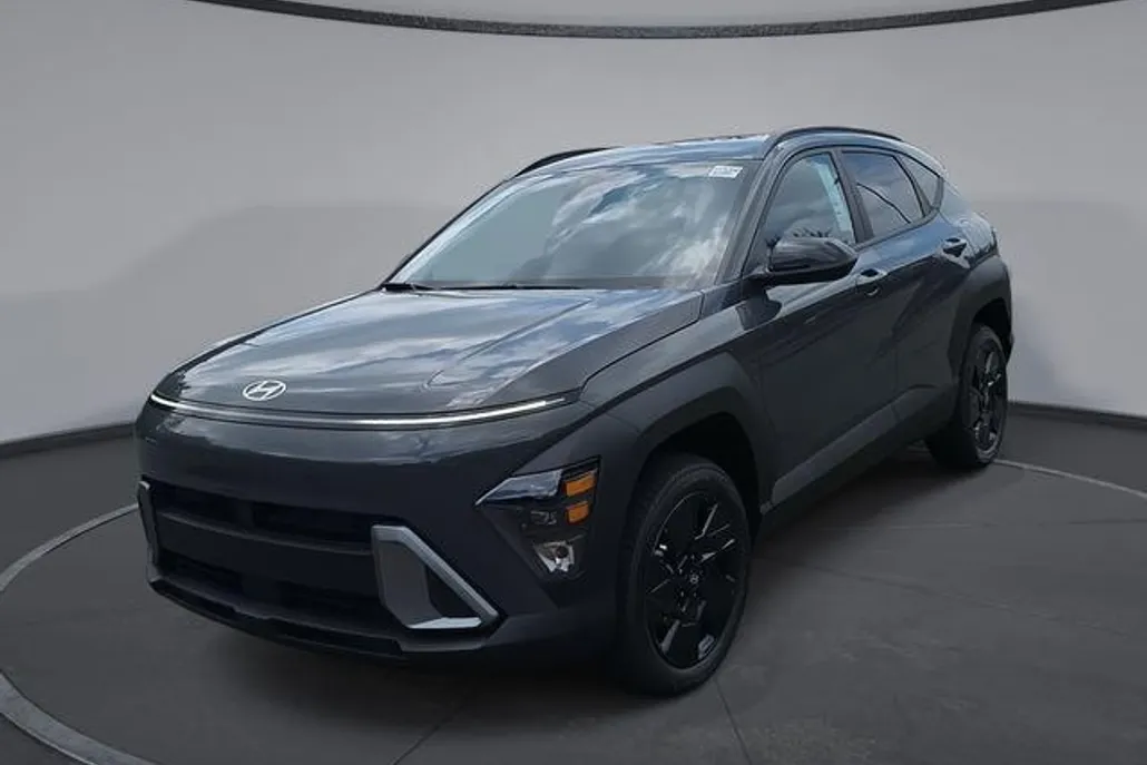 2026 Hyundai Kona SEL photo 1