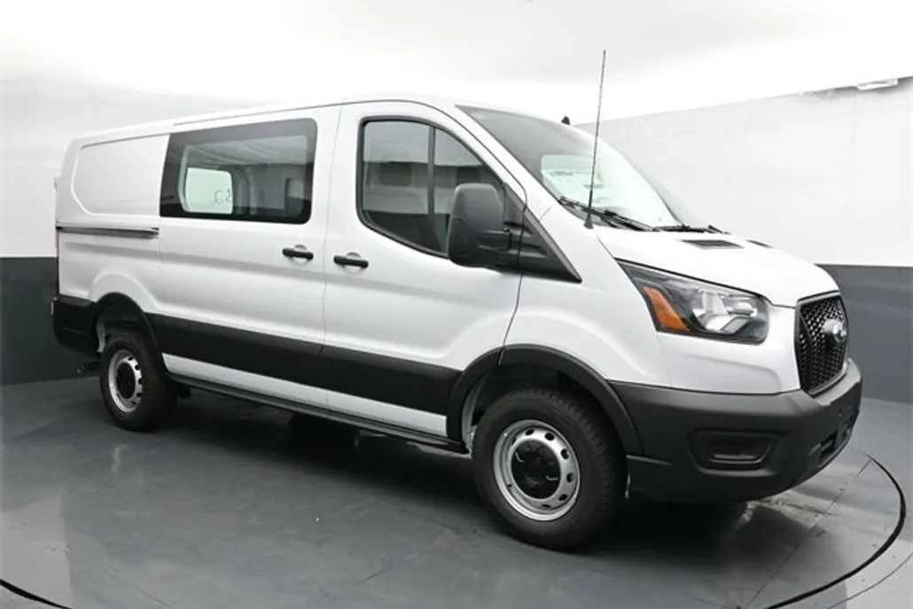 2025 Ford Transit photo 1