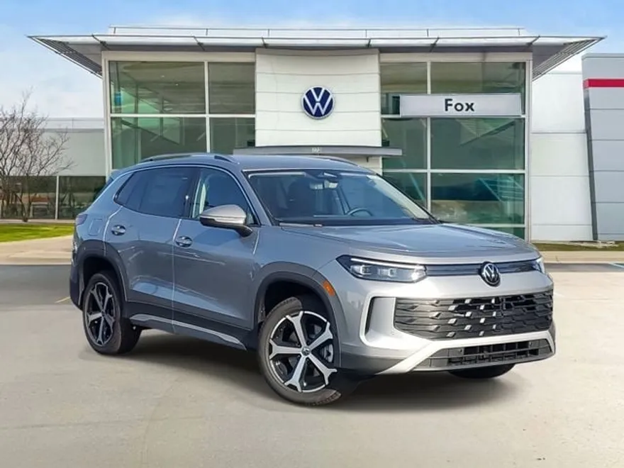 2025 Volkswagen Tiguan SE photo 1