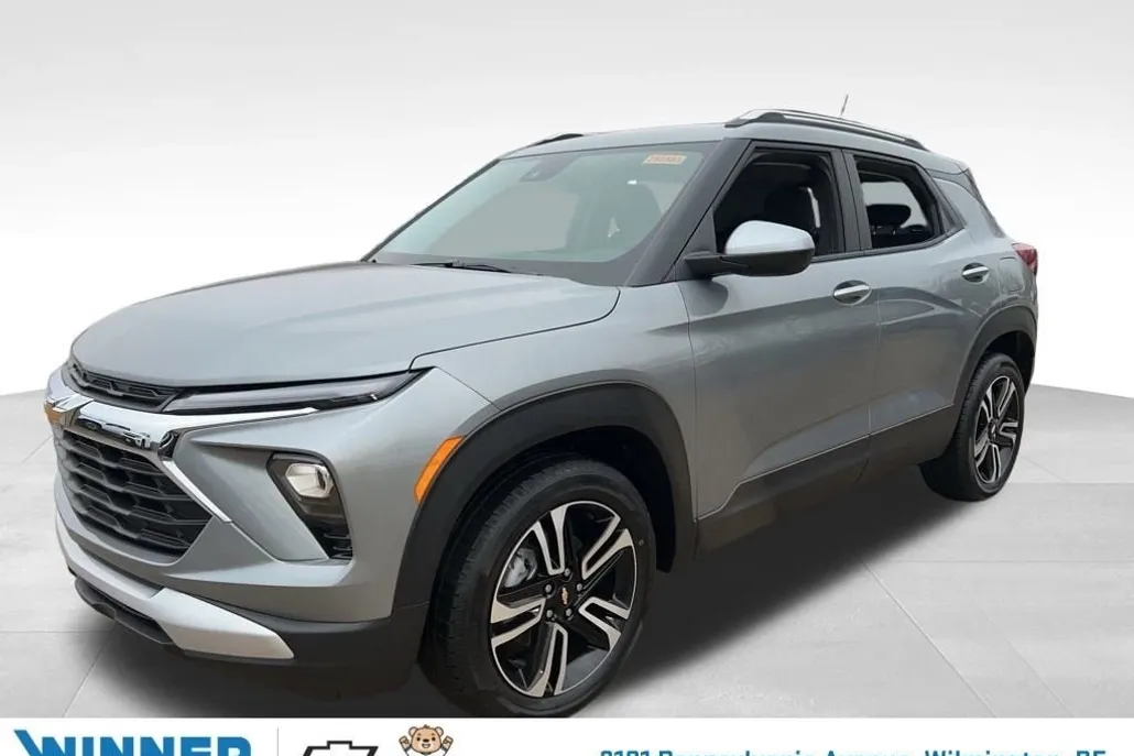 2025 Chevrolet Trailblazer LT photo 1