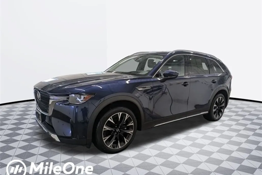 2024 Mazda CX-90 Premium photo 1